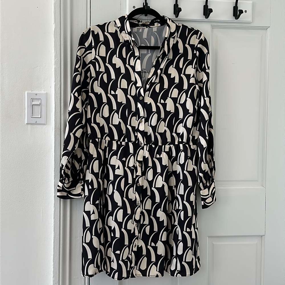 Zara mini dress long sleeves